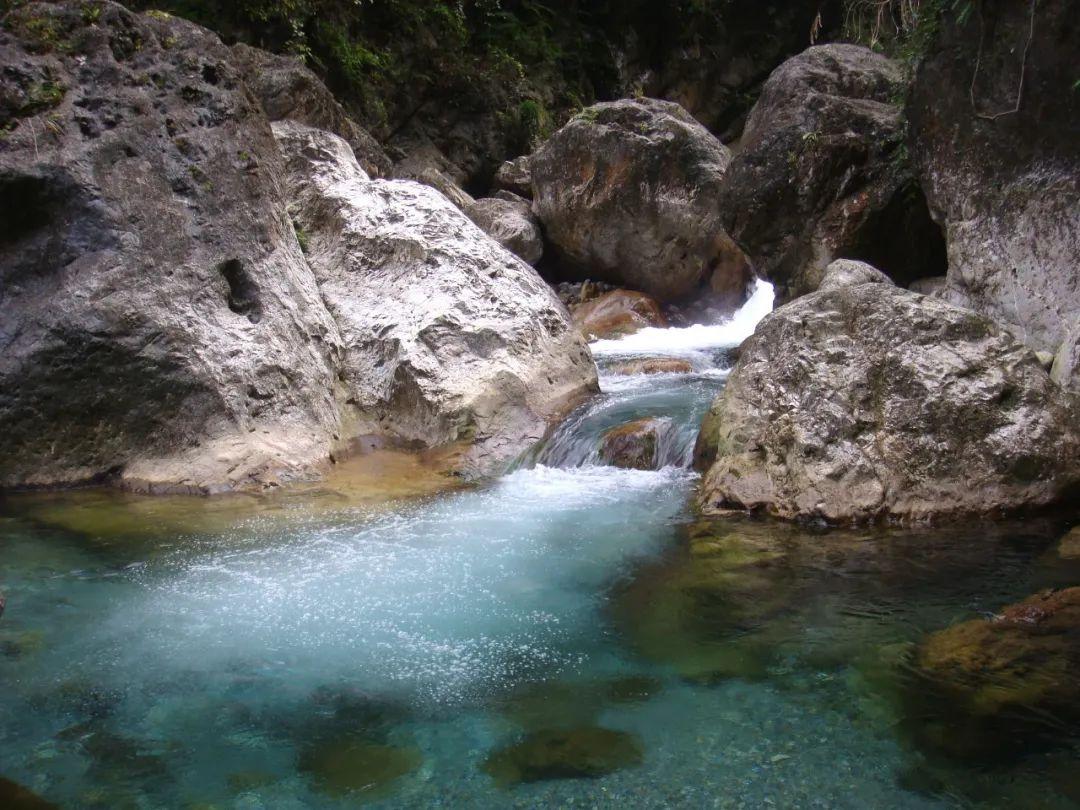 探索未知山峰